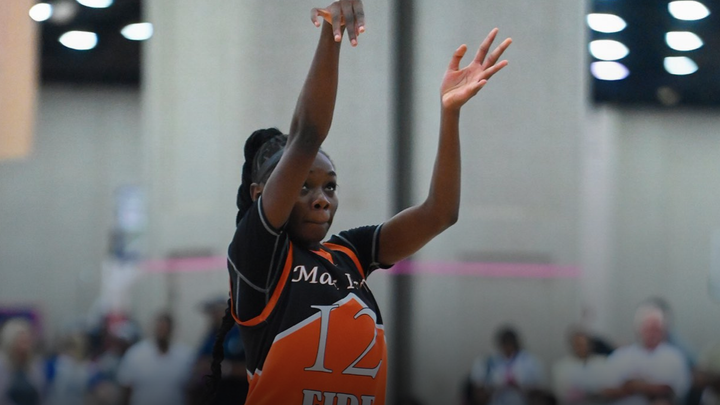 Player Comparison: Keniya Todd vs. Chloe Moore-McNeil