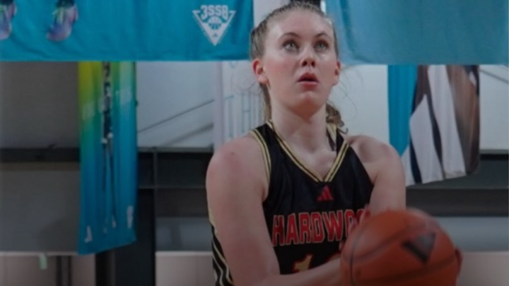 Class of 2026 Forward Camryn Gunter Picks Up Offer from Cal State Fullerton