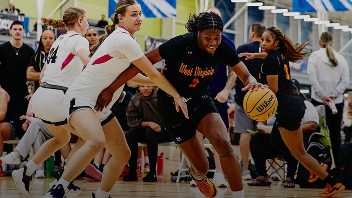 Class of 2027 Forward Ivanna Wilson Manyacka Picks Up Offer from Oregon
