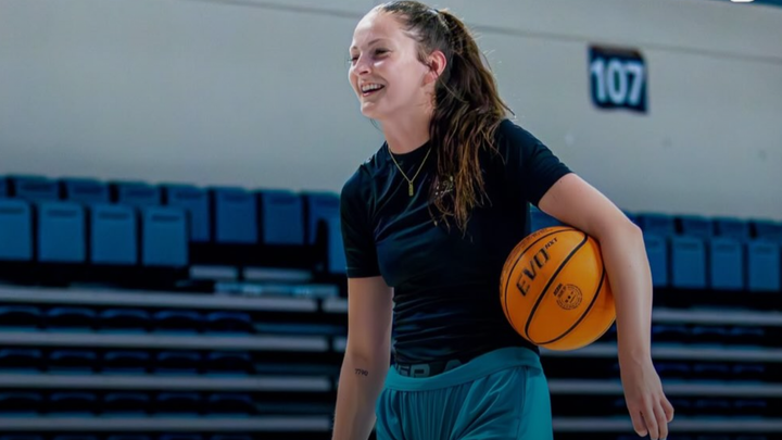 Transfer Portal Commitment: Coastal Carolina Welcomes Forward Tessa Grady from Wisconsin